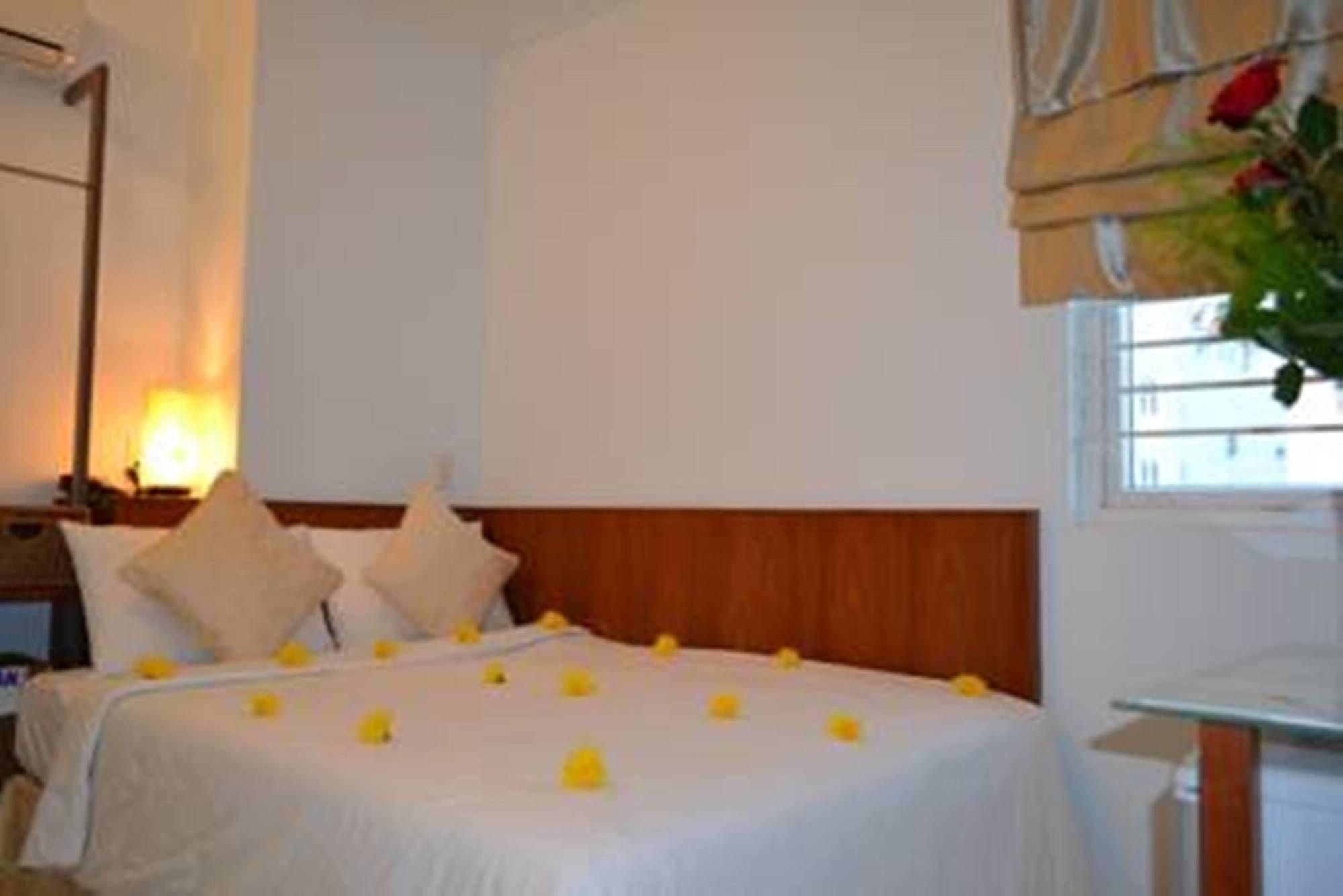 Da Nang Nemo Hotel Екстериор снимка